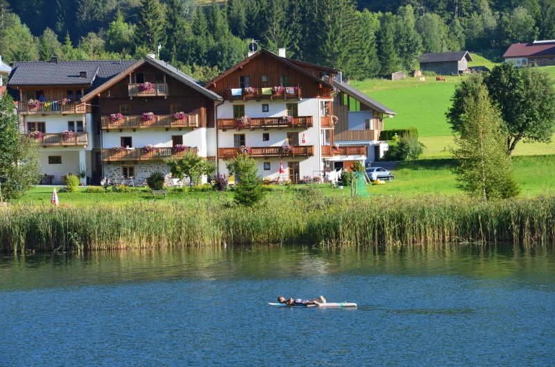 Haus Heimat im Sommer - Zimmer und Ferienwohnungen am Weissensee in Kärnten