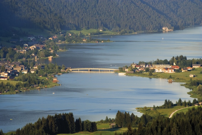 Der Blick über den Weissensee und über Techendorf