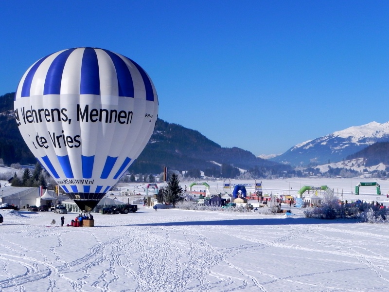 Balloonfahrt über dem Weissensee